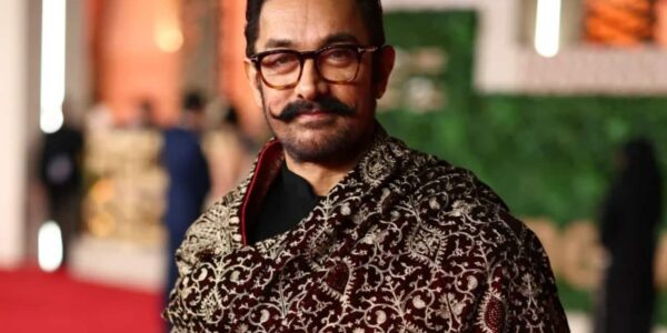 Aamir Khan did not shower for over a week for..., reveals
